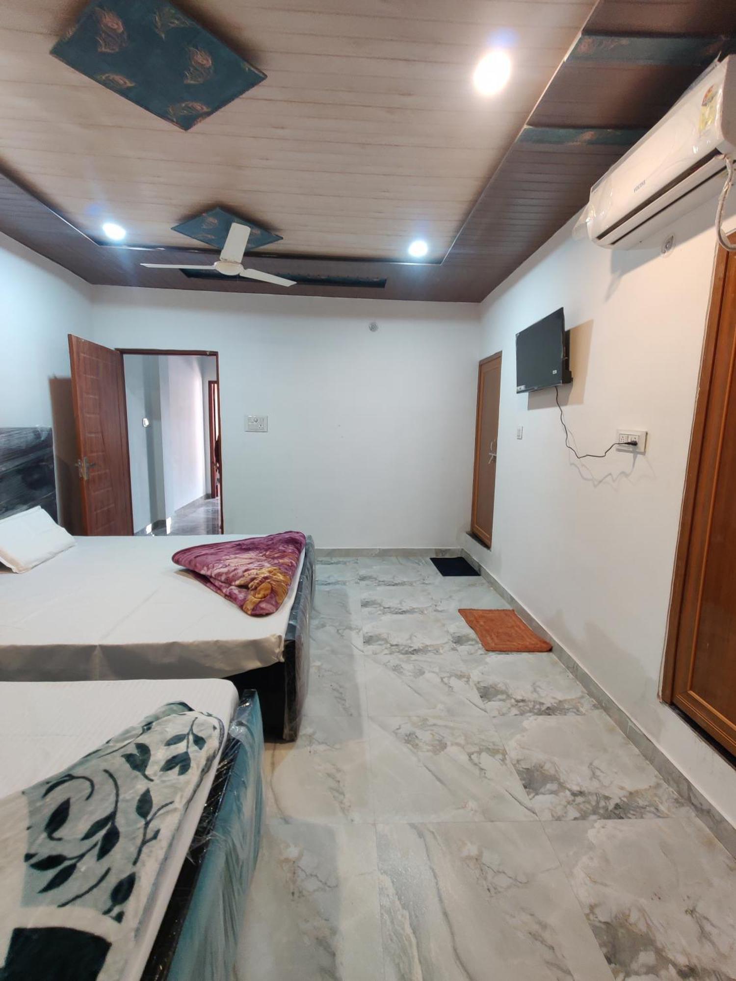 Hotel Rama Inn — Photos 3
